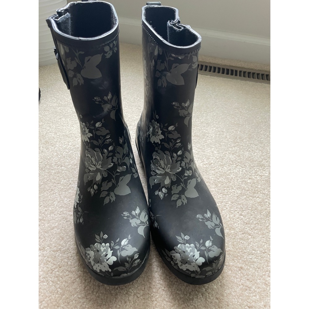 Chooka Abbie Mid Black Floral Rain Boots Womens Size 11 Waterproof Rubber - Picture 2 of 6